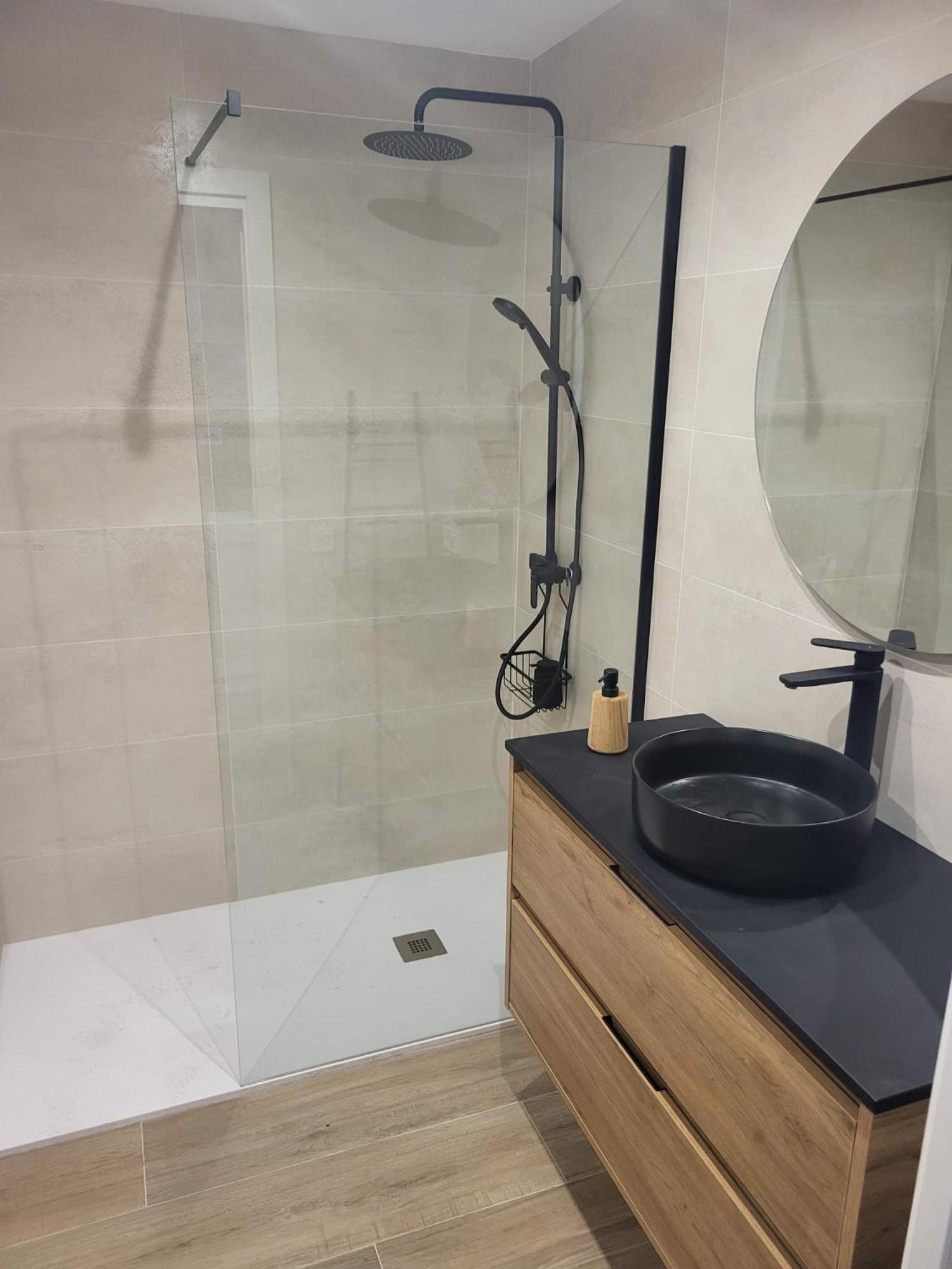 Charming Studio In The Center Of The City Apartamento Pleno Centro De Аликанте Екстериор снимка